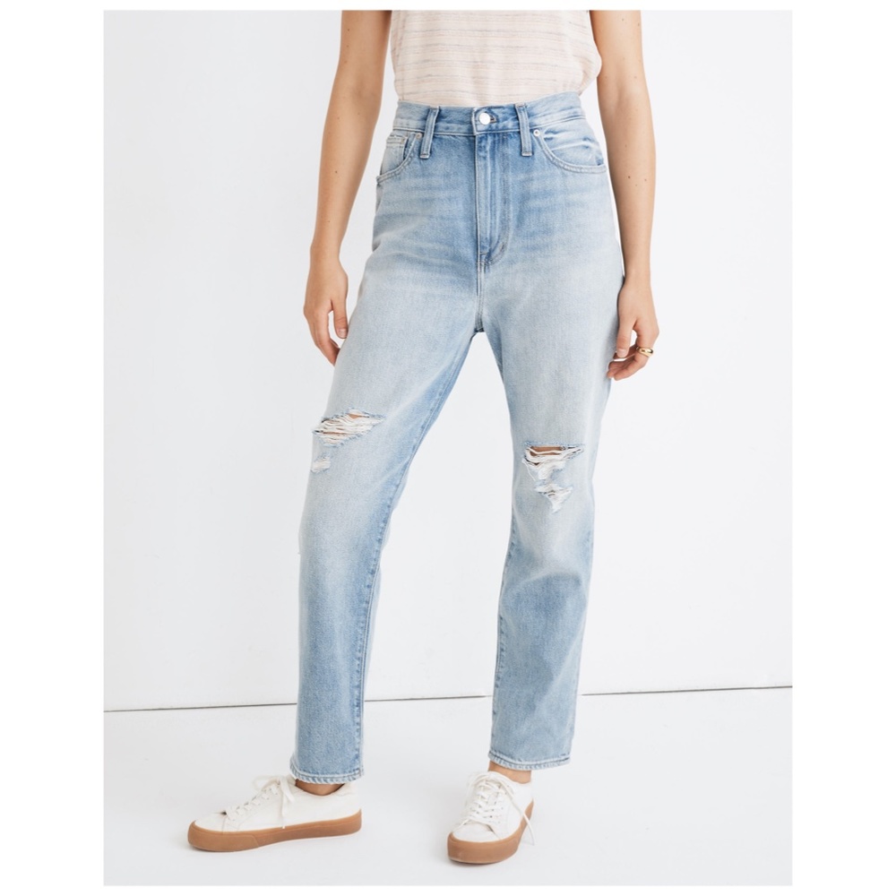 NWT Madewell The Momjean Gilford Wash Ripped Edition Distressed 32 AJ214